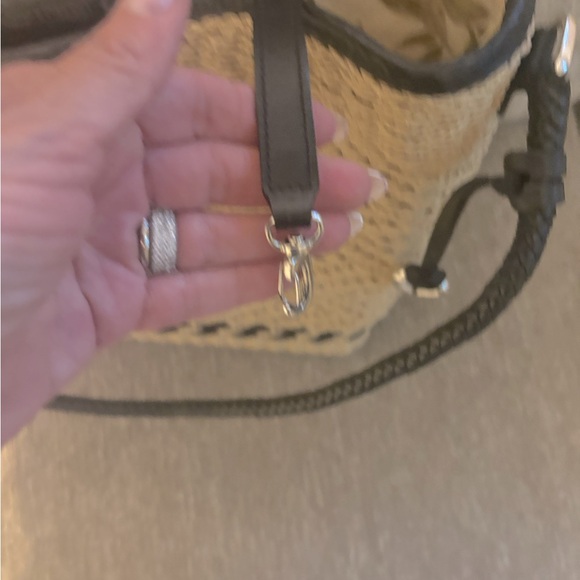 BRIGHTON Raffia shoulder bag. Like-new condition. - Picture 6 of 6